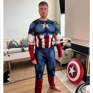 Adult Avengers Captain America Muscle Official Costume like new adjustable size